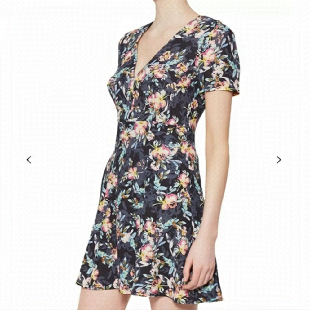 French Connection Delphine Crepe Mix V-Neck Dress